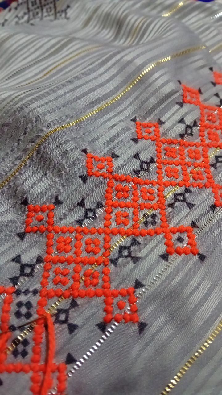 خیاط موسوم دوچ هستم، دوچگر سبزو دوچ|لباس|آزادشهر, |دیوار