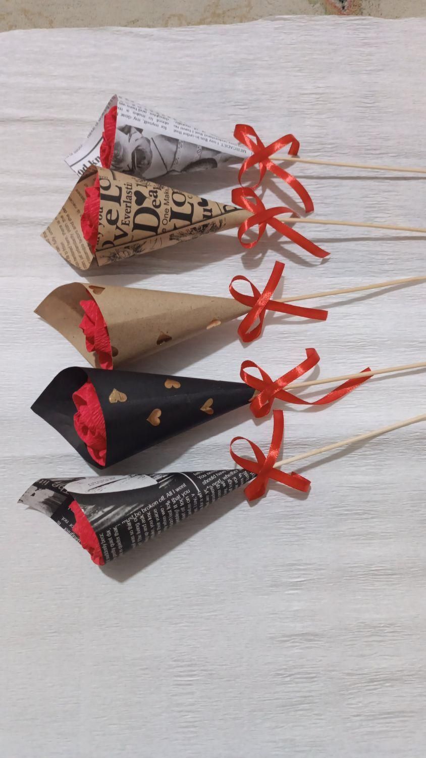 گل رز کاغذی شاخه ای|گل مصنوعی|ری, دولتآباد|دیوار