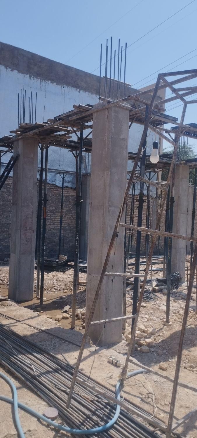 اجرای آرماتوربندی  سقف و ستون با تایید مهندس ناظر|استخدام معماری، عمران و ساختمانی|اندیمشک, |دیوار