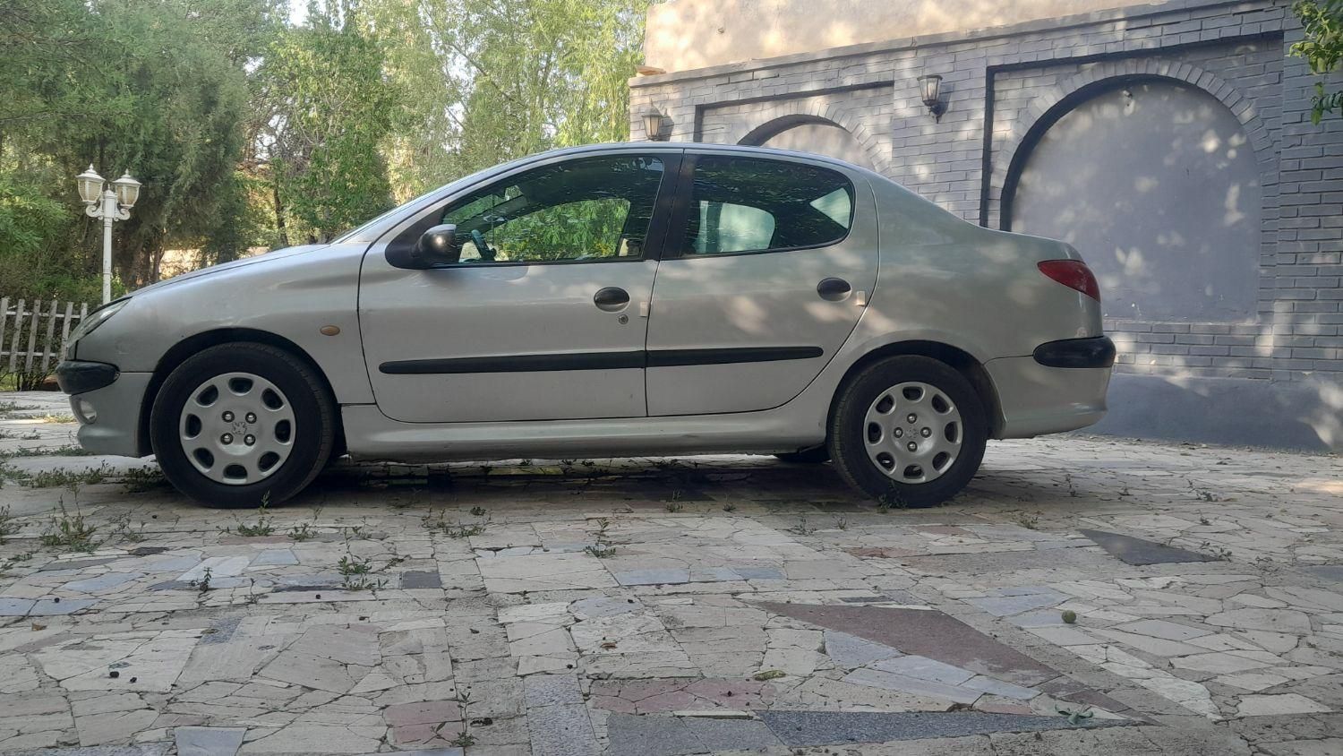 پژو 206 SD V8، مدل ۱۳۸۶|خودرو سواری و وانت|اراک, |دیوار