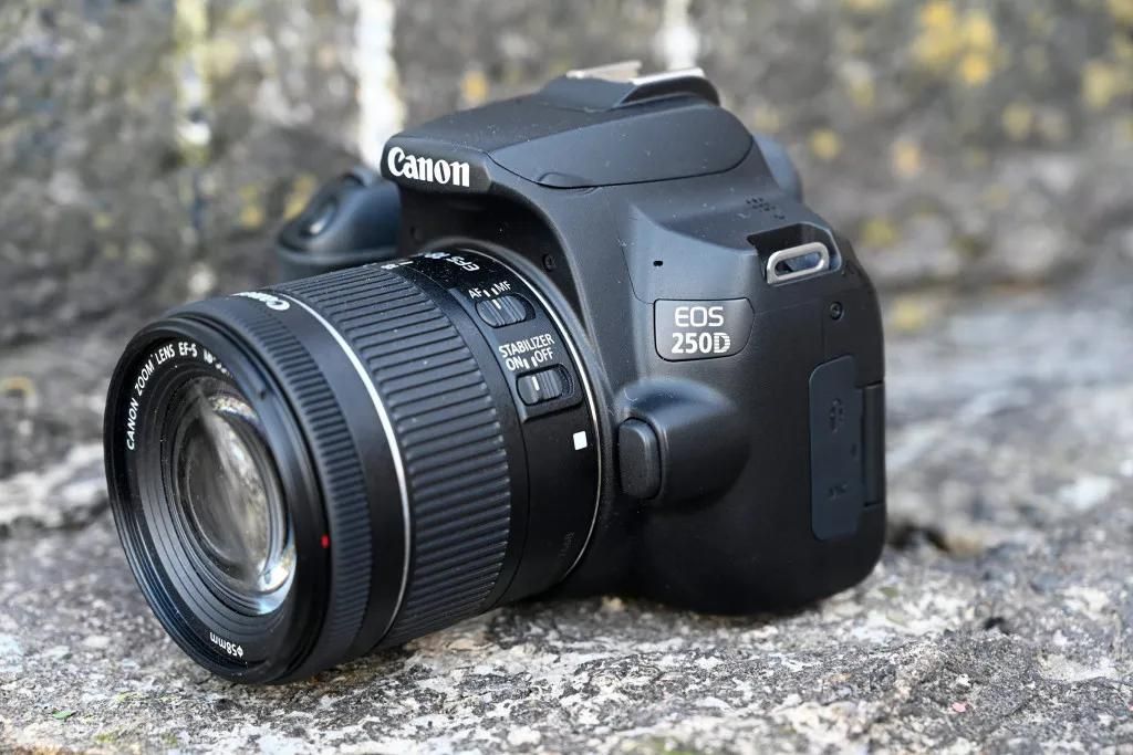 دوربین کنون ۲۵۰دی (canon250d)|دوربین عکاسی و فیلم‌برداری|تهران, دلگشا|دیوار