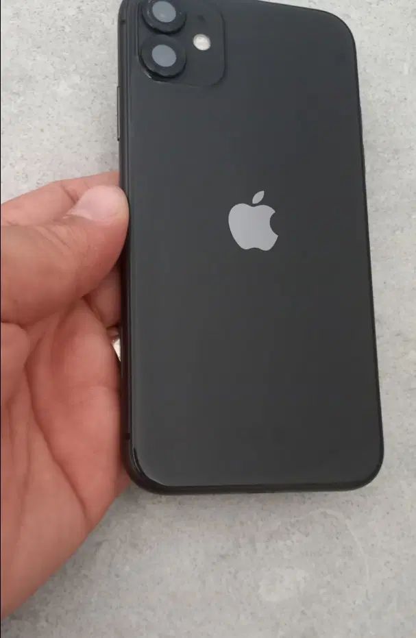 Iphone 11آیفون ۱۱ نرمال|موبایل|مشهد, سناباد|دیوار
