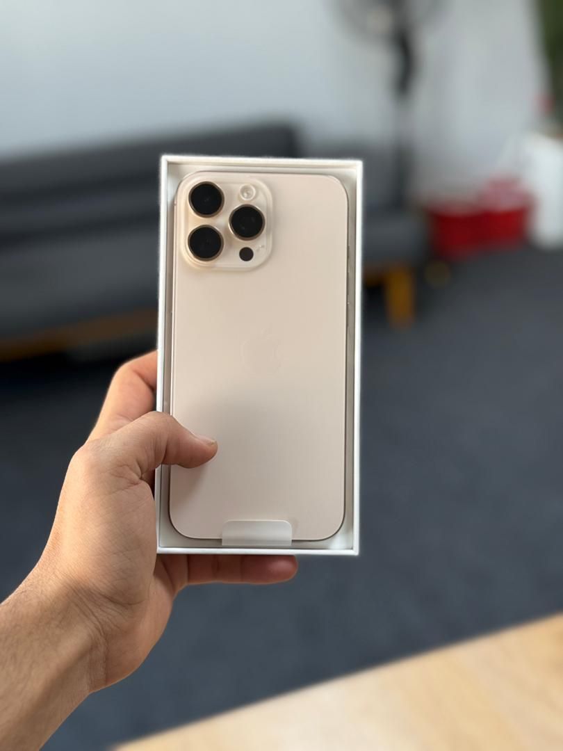 طرح آیفون iPhone 15 Pro Max ۲۵۶ گیگابایت|موبایل|تبریز, |دیوار
