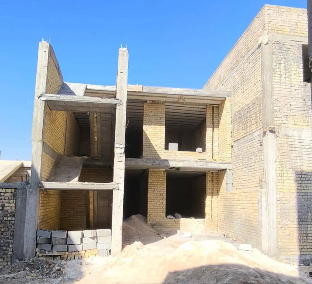 فروش خانه ویلایی 230 متری ۴ خوابه در ماه فیروزان|فروش خانه و ویلا|شیراز, ماه فیروزان|دیوار