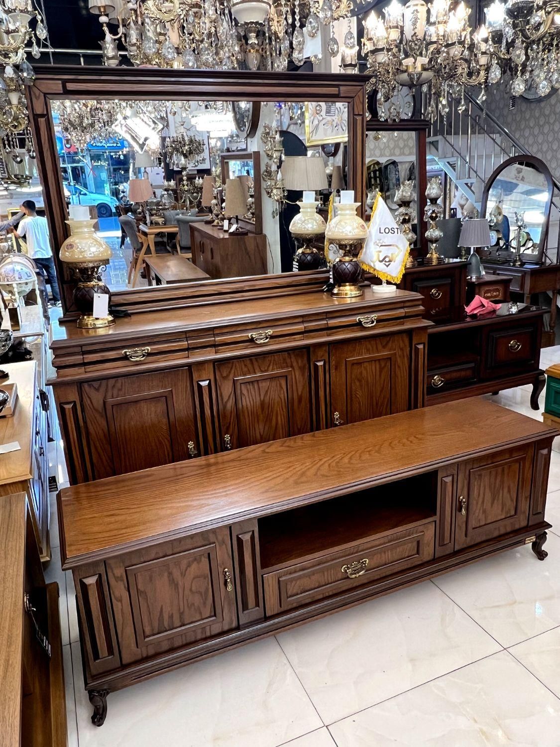 آینه کنسول میزتلوزیون|بوفه، ویترین، کنسول|کرج, حصارک بالا|دیوار