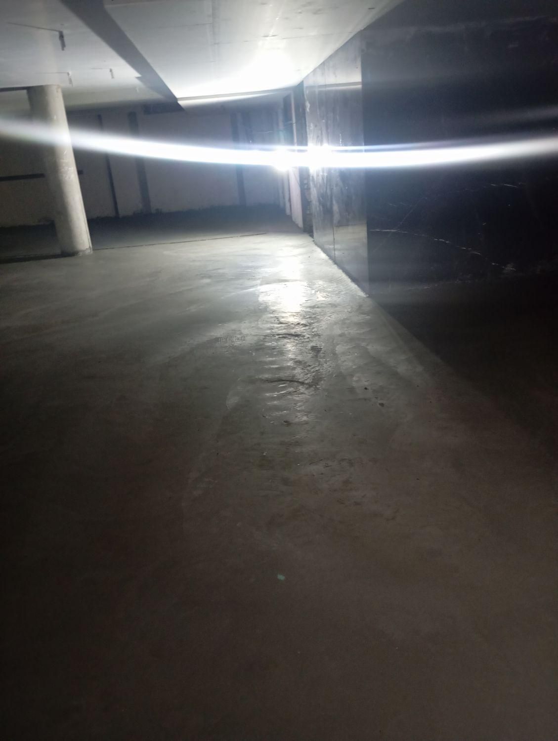 بتون ریزی با ماله برقی|خدمات پیشه و مهارت|خمینی‌شهر, |دیوار