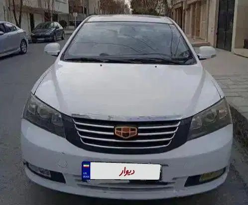 جیلی امگرند Emgrand 7، مدل ۲۰۱۴ فوق‌العاده کم کار|خودرو سواری و وانت|مشهد, هفده شهریور|دیوار