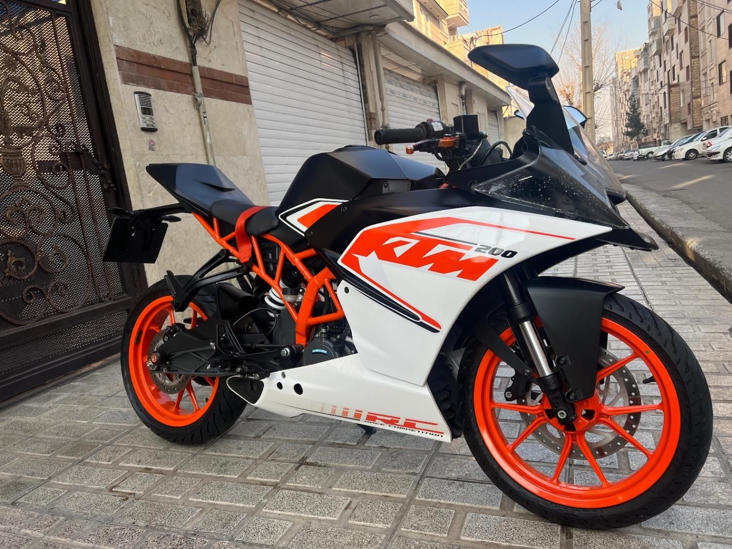 ktm rc 200 کی تی ام ریس|موتورسیکلت|تهران, شهرک ولیعصر|دیوار