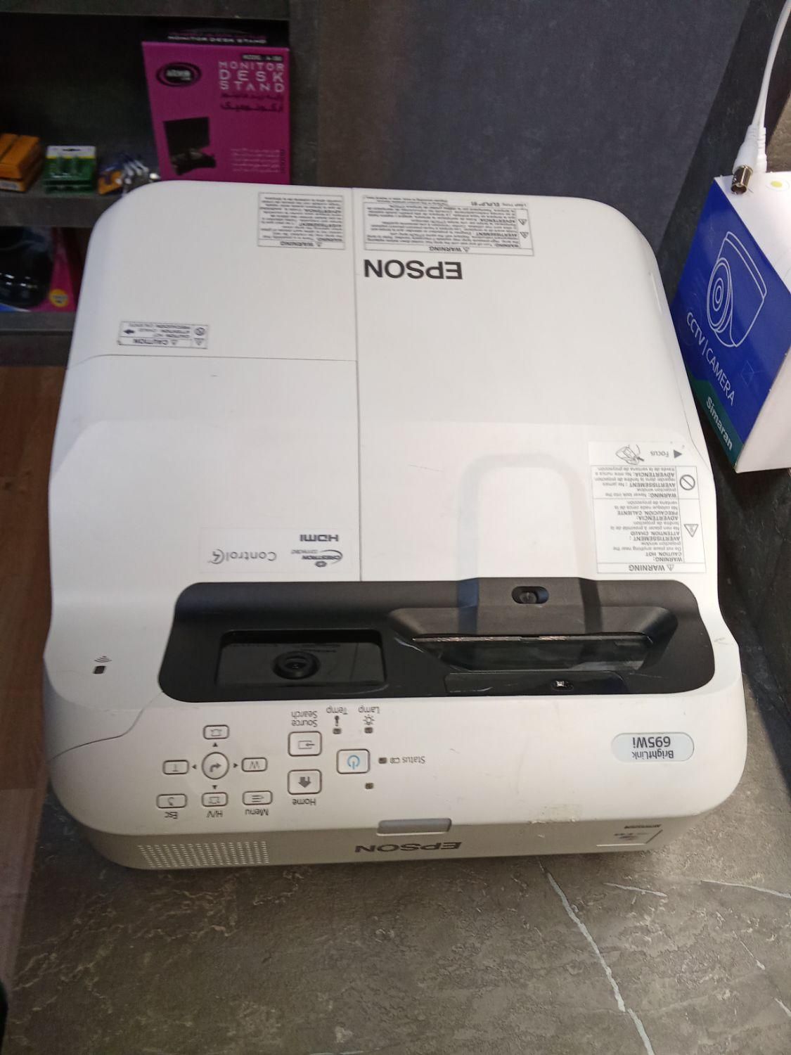 پروژکتور Epson 695wi|تلویزیون و پروژکتور|تهران, اباذر|دیوار