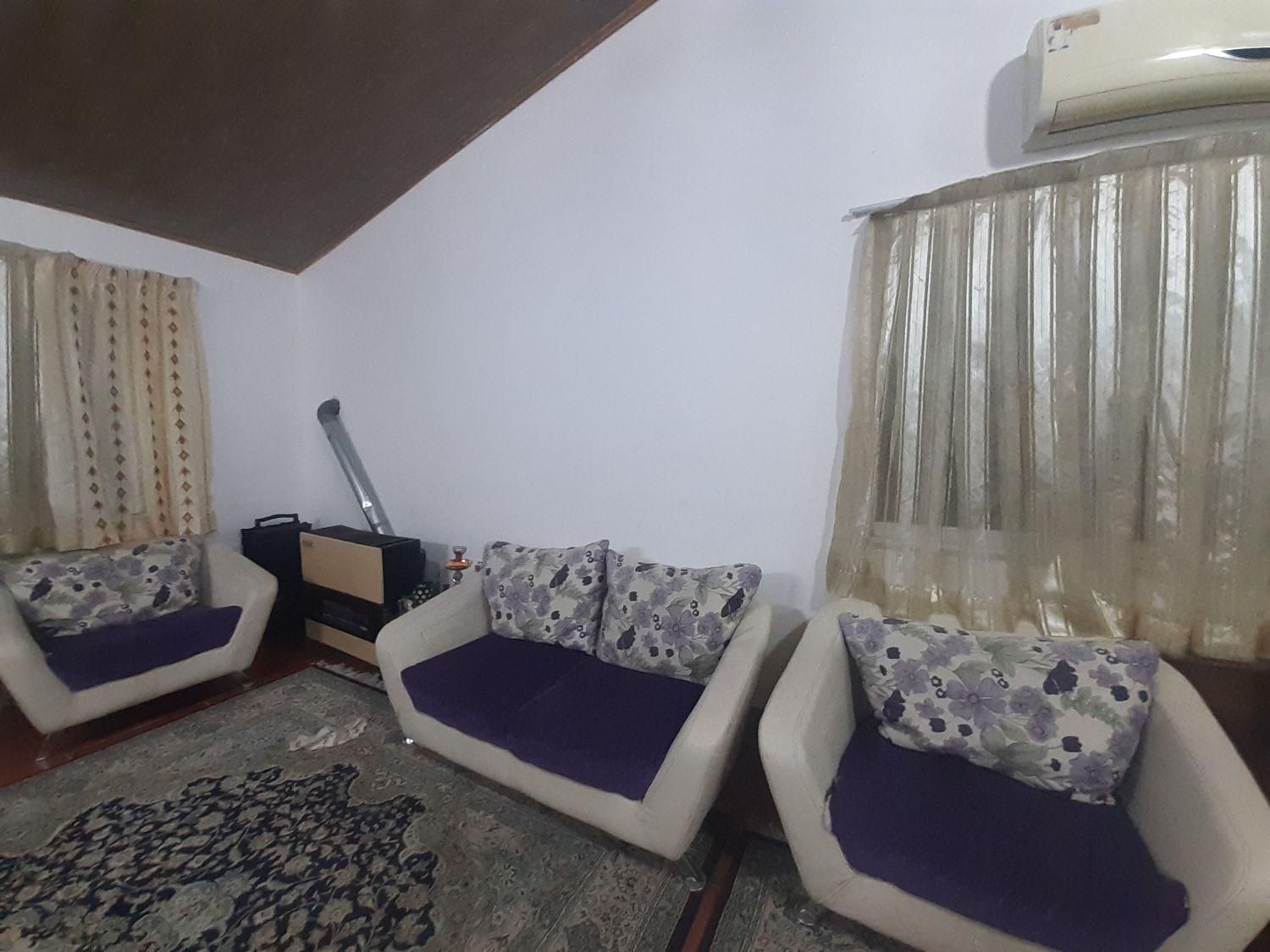 مبل ۵نفره چرم وپارچه همراه پرده|مبلمان خانگی و میز عسلی|چمستان, |دیوار