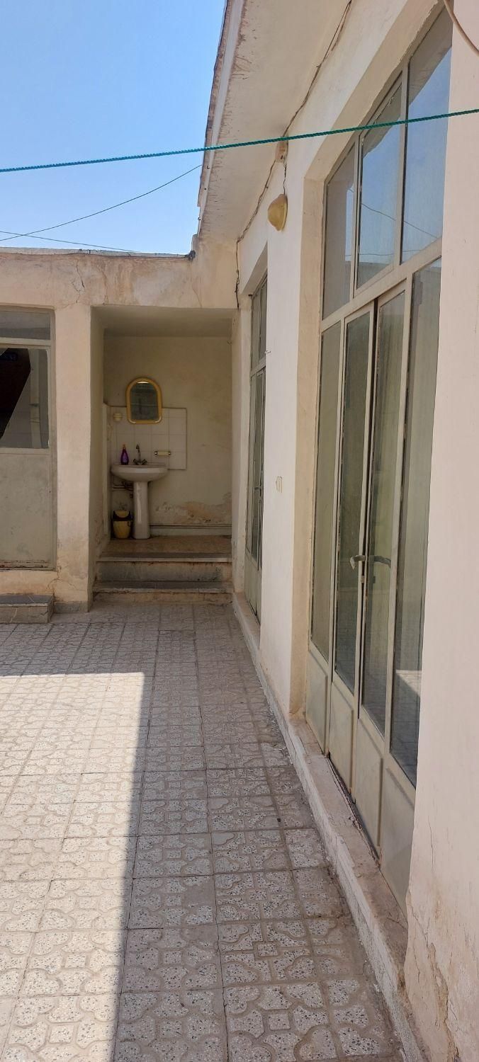 فروش منزل کلنگی ۱۵۰ متری در همت‌آباد|فروش زمین و ملک کلنگی|اصفهان, همت‌آباد|دیوار