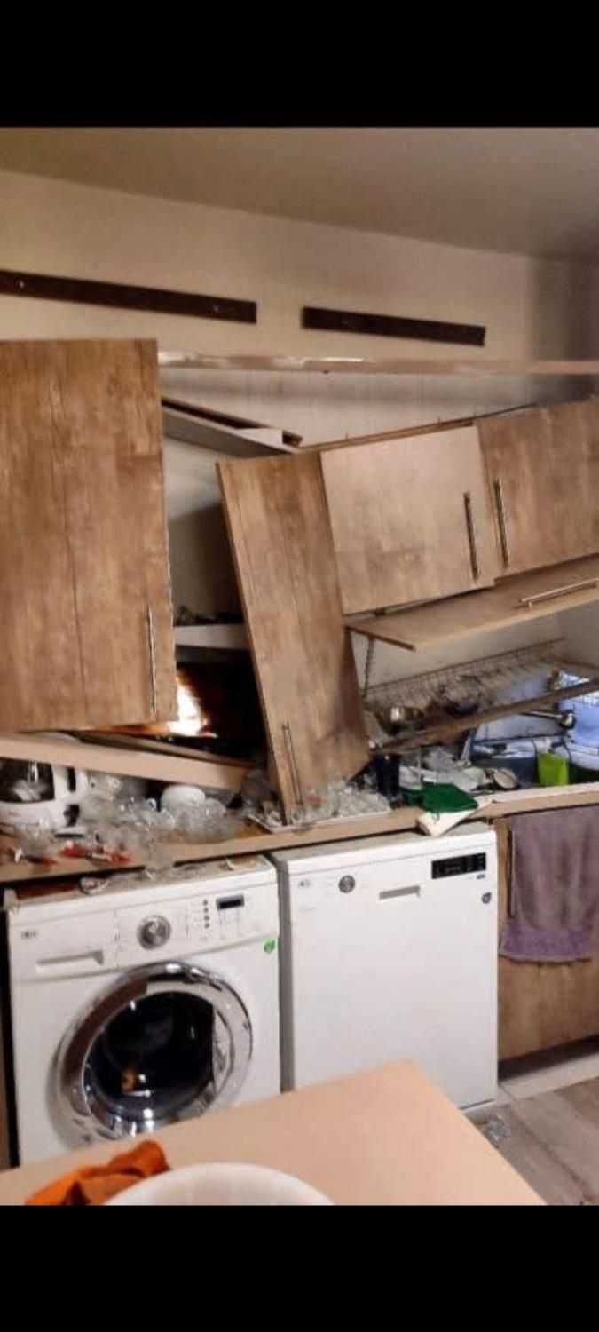 خدمات نصاب تعمیرات کابینت کمد قرنیز هایگلاس|خدمات پیشه و مهارت|قزوین, |دیوار