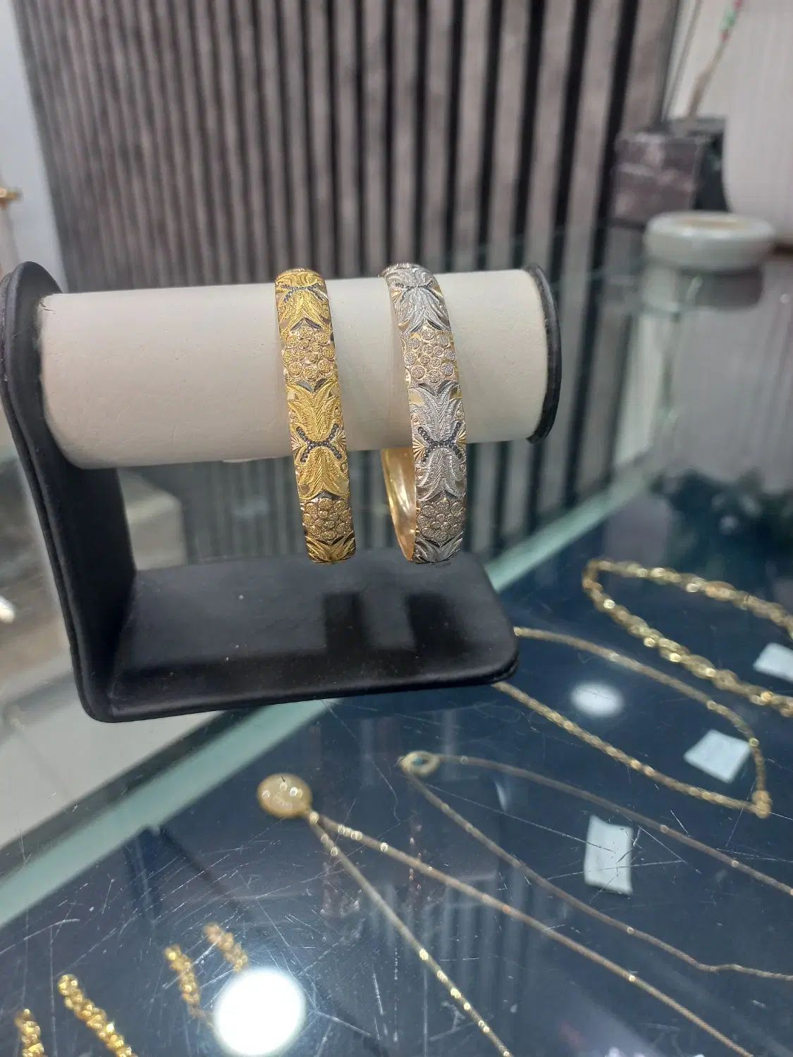طلای بدون اجرت فقط ۱۲۰ تومان بالای تابلو|جواهرات|قزوین, |دیوار