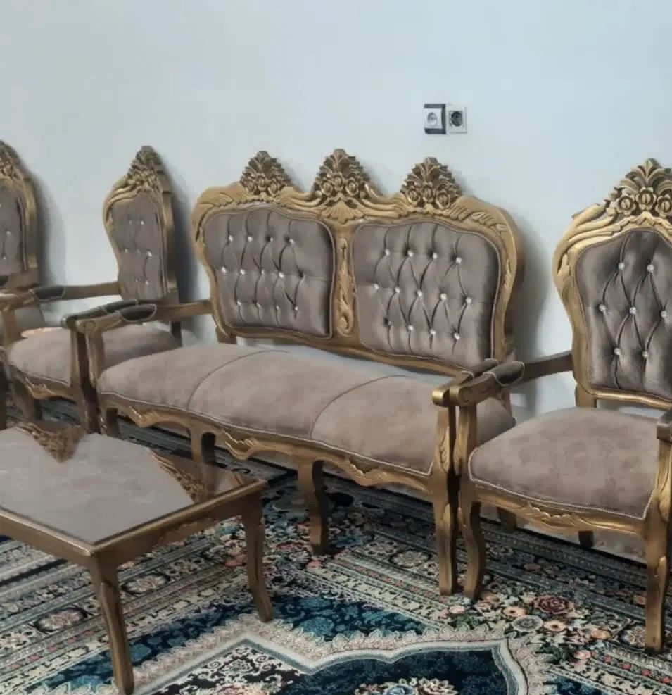 مبل سلطنتی۹ نفره|مبلمان خانگی و میز عسلی|مشهد, ادیب نیشابوری (شهرک غرب)|دیوار