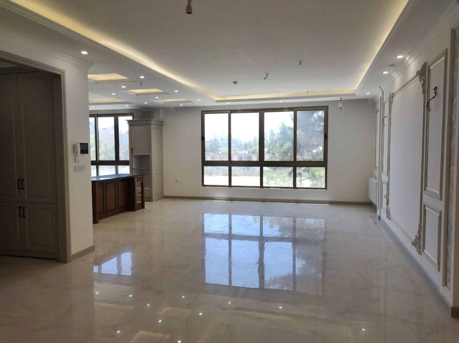 آپارتمان۱۶۸m / طبقه۵/ شمالی/ صفر/فرامرزعباسی زوج|فروش آپارتمان|مشهد, شهید فرامرز عباسی|دیوار