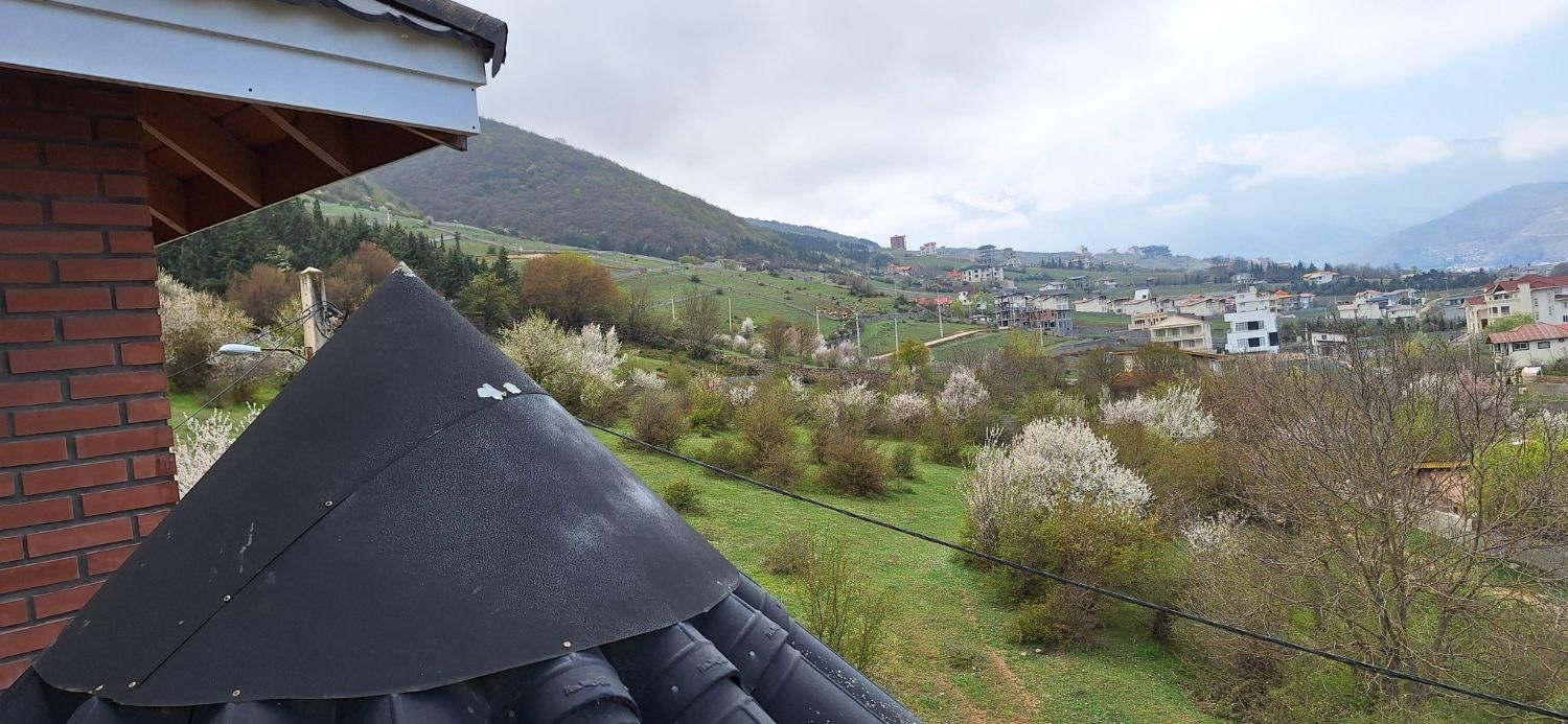 اجاره ویلا روزانه وشبانه دامنه جنگل .نزدیک فروشگاه|اجارهٔ کوتاه‌مدت ویلا و باغ|کلاردشت, |دیوار