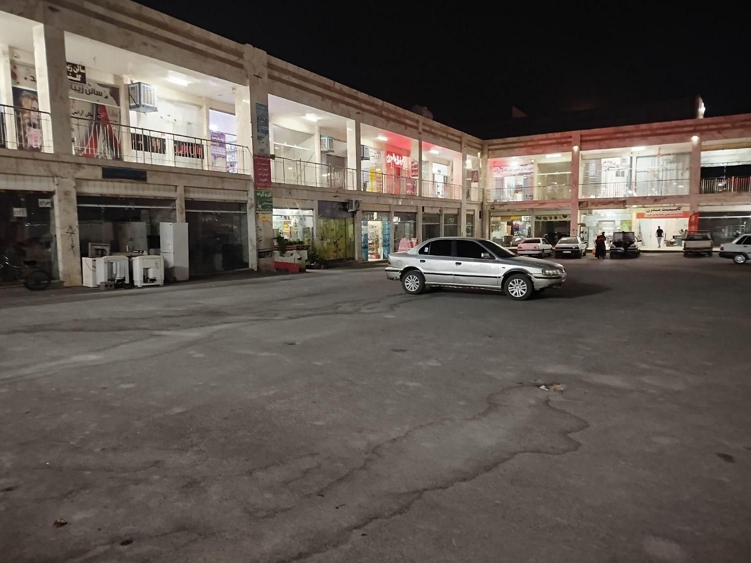 فروش مغازه تجاری بازار اکسین محله ای ۶|فروش مغازه و غرفه|فولادشهر, مسکن مهر فولادشهر|دیوار