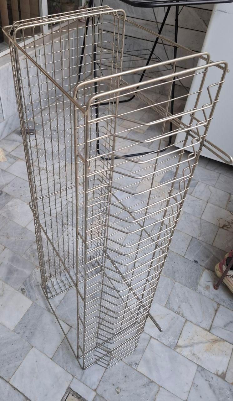 آبچکان|آب‌چکان و نظم‌دهنده ظروف|خمینی‌شهر, |دیوار