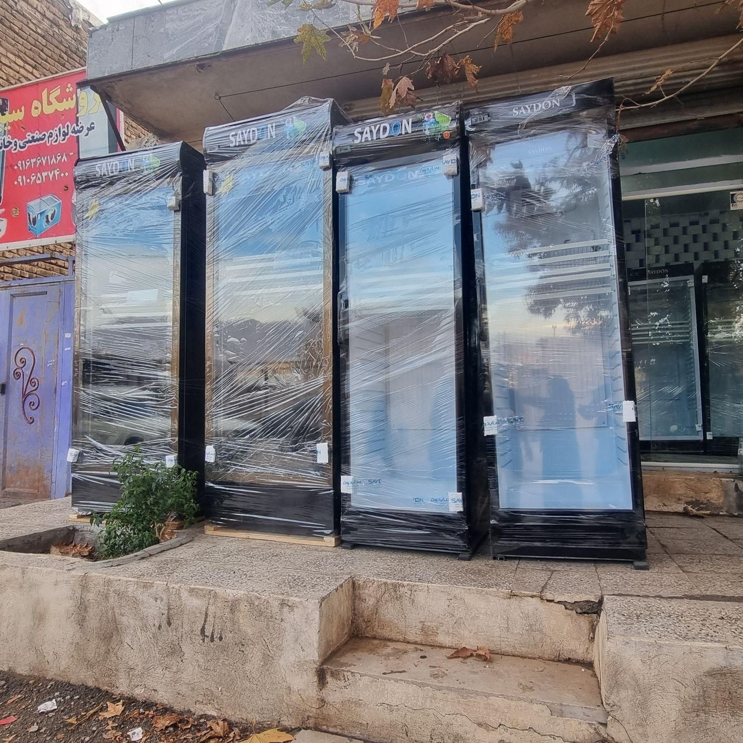 یخچالهای ایستاده و کافه و مغازه|فروشگاه و مغازه|خرمآباد, |دیوار