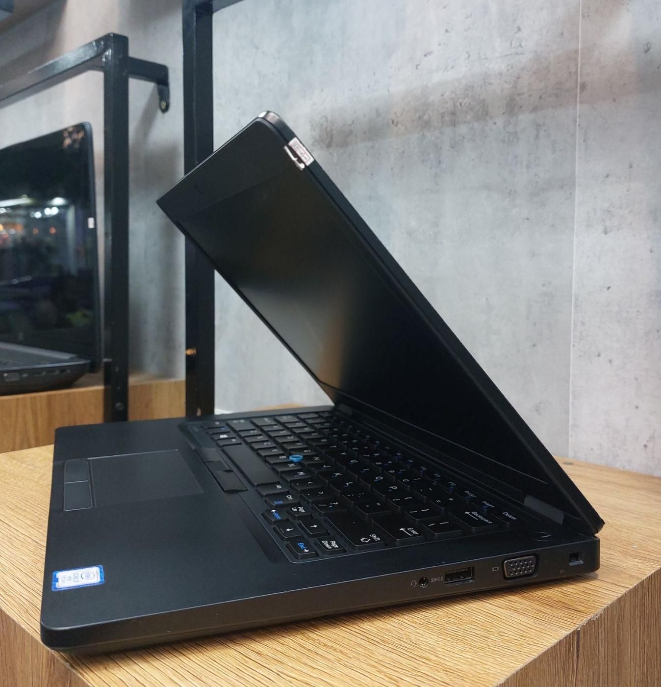 لپ تاپ dell 5480 نسل۷ i7HQ  گرافیک مجزا ۲گیگ رم۱۶|رایانه همراه|اصفهان, شیخ طوسی|دیوار