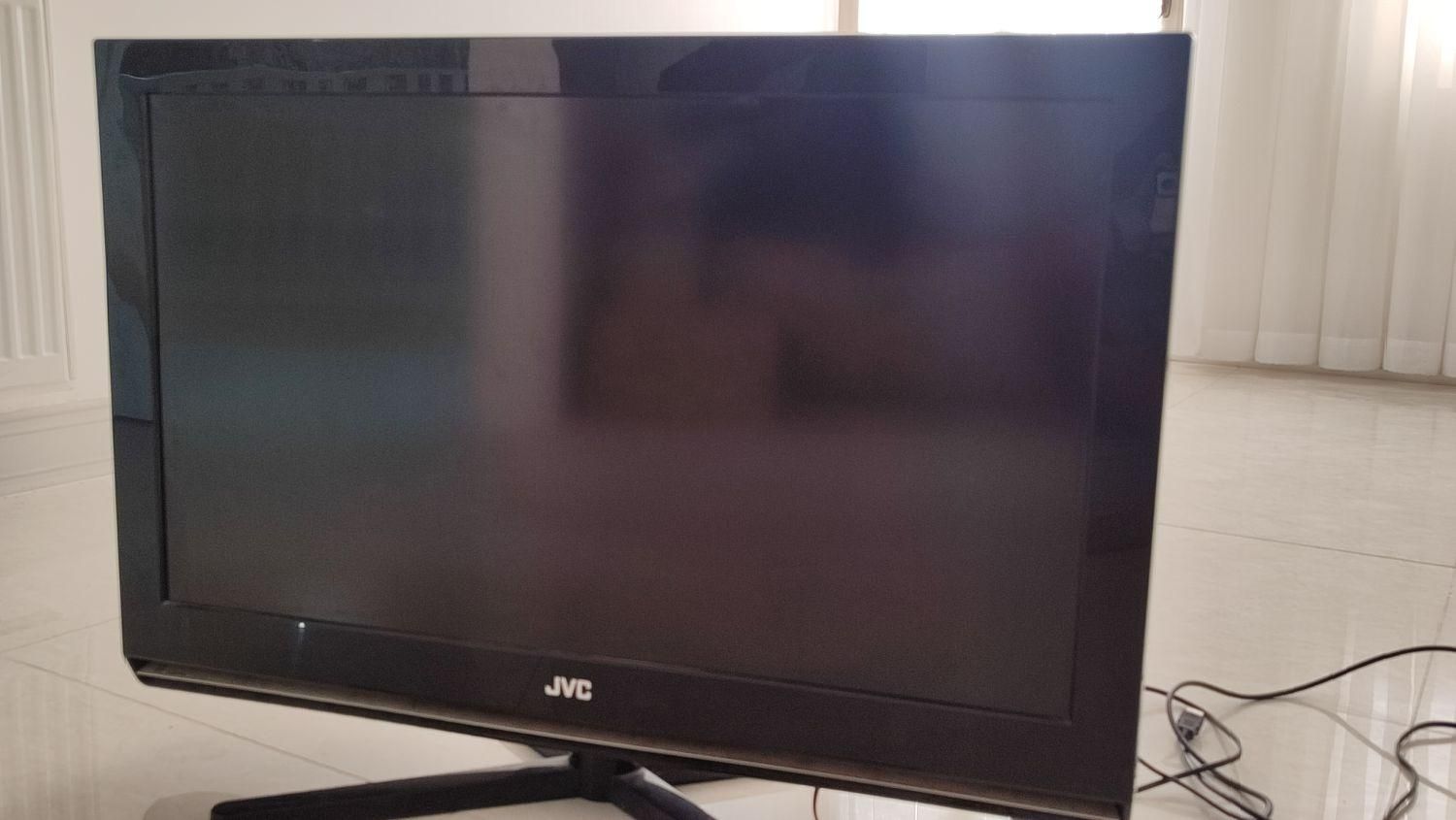تلویزیون JVC|تلویزیون و پروژکتور|کاشان, کاشان|دیوار