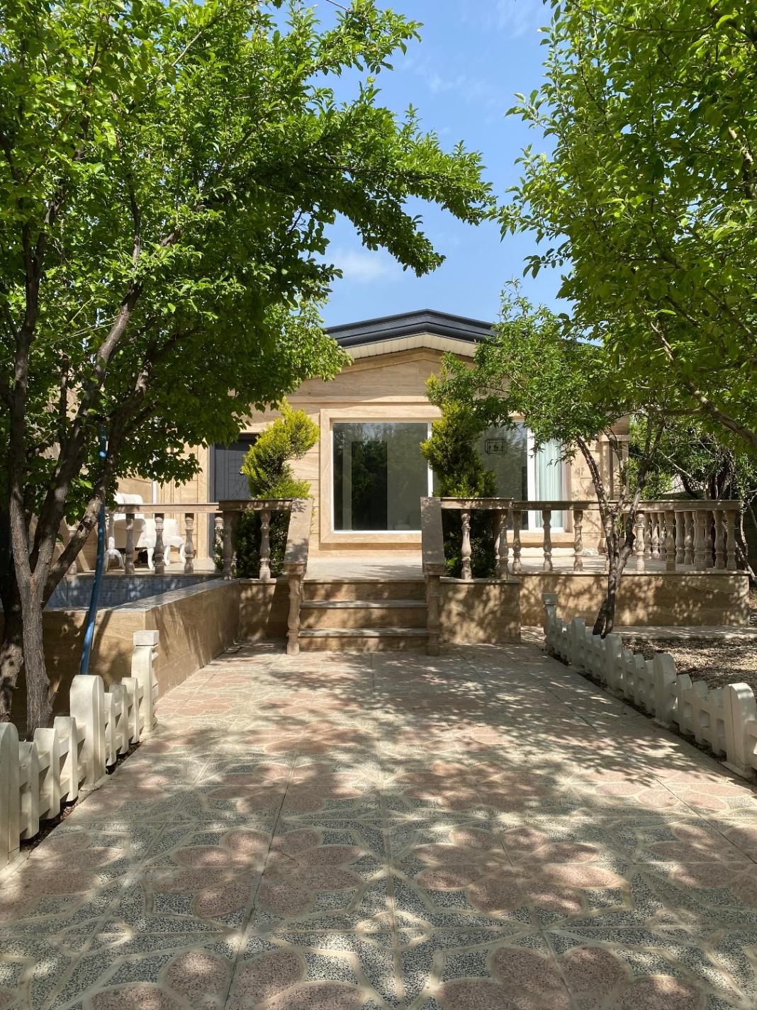 باغ ویلا استخردار نوساز سوپر لاکچری میدان اناهیتا|اجارهٔ کوتاه‌مدت ویلا و باغ|کرمانشاه, |دیوار