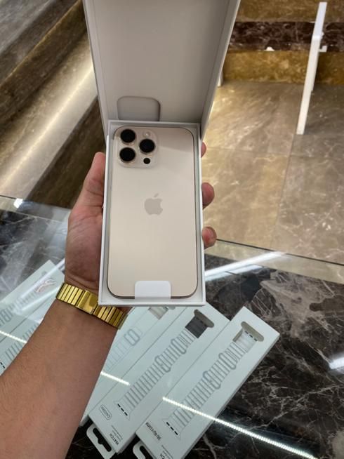 اپل iPhone 16 Pro Max با حافظهٔ ۲۵۶ گیگابایت|موبایل|کرج, گلشهر|دیوار