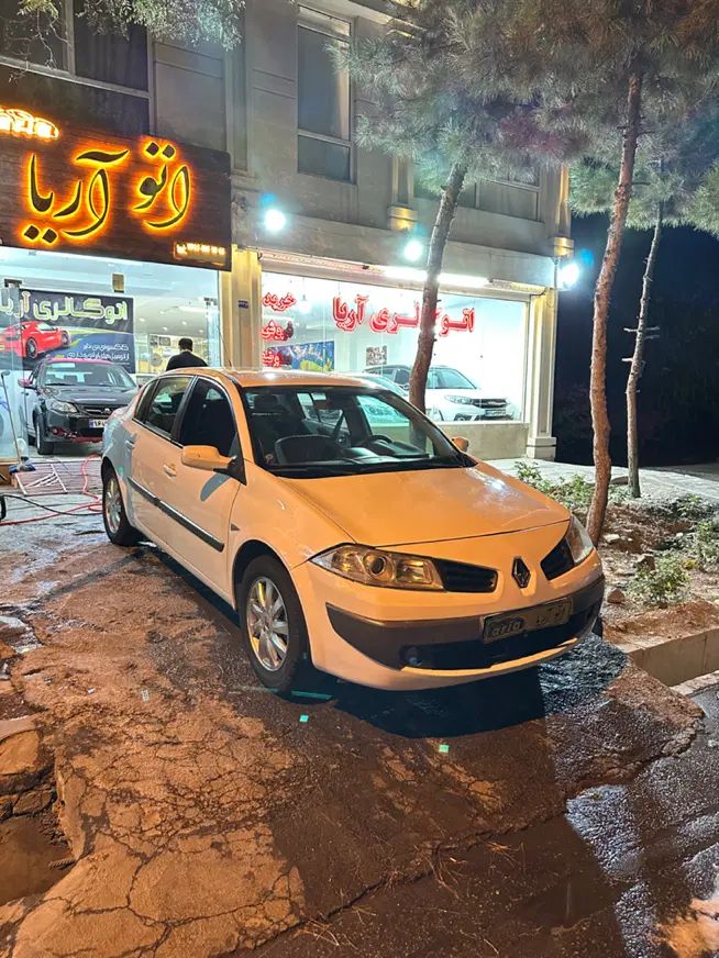 مگان ۲۰۰۰ اتومات مدل ۸۹ اقساط ومعاوضه(اتوآریا)|خودرو سواری و وانت|مشهد, شریف|دیوار