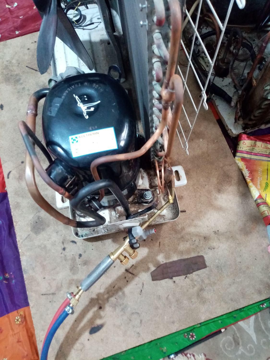 تعمیرات تخصصی اسپیلت و کولر پنجره ایی|خدمات پیشه و مهارت|قشم, |دیوار