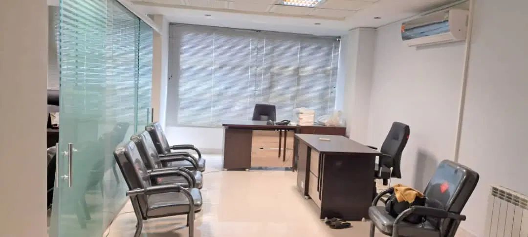 اجاره اداری ۶۰ متری در عظیمیه|اجارهٔ دفتر کار، اتاق اداری، مطب|کرج, عظیمیه|دیوار