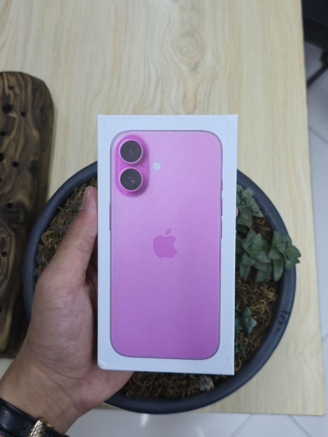 iPhone 16|موبایل|کرج, اصفهانی‌ها|دیوار