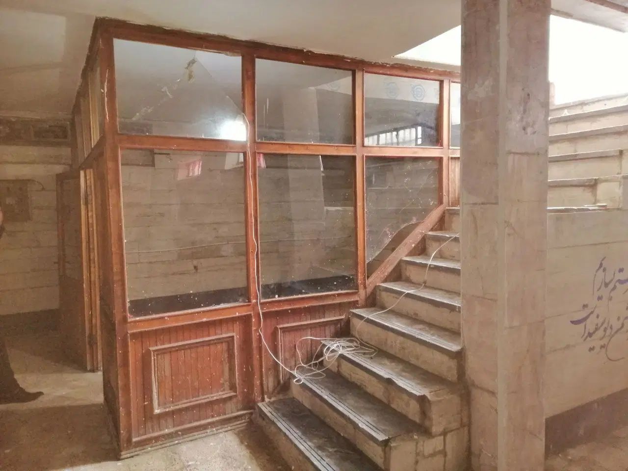 مغازه تجاری کوشش گاراژدارا|فروش مغازه و غرفه|مشهد, کوشش|دیوار
