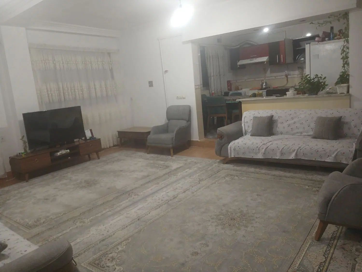 رهن واجاره آپارتمان سه واحده ط دوم عمارت نور|اجارهٔ آپارتمان|کردکوی, |دیوار