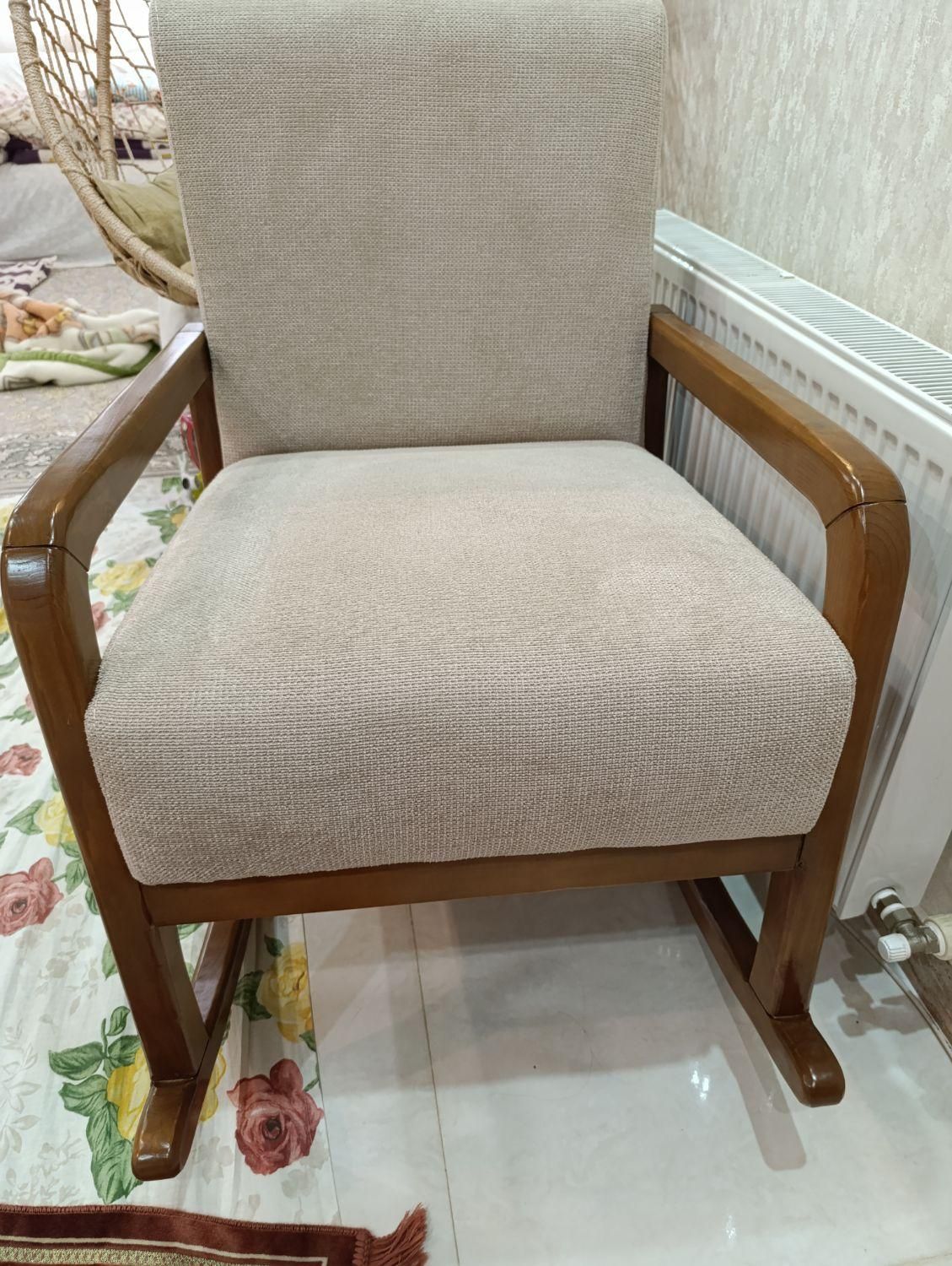 صندلی راحتی|صندلی و نیمکت|رشت, حمیدیان|دیوار