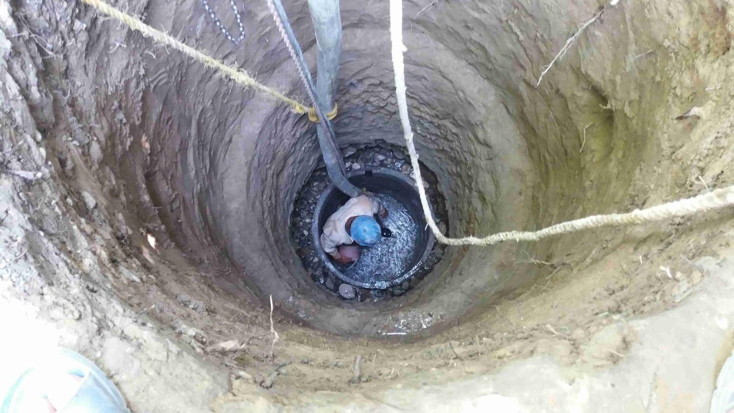 حفرچاه آب وجذبی|خدمات پیشه و مهارت|اصفهان, پینارت|دیوار