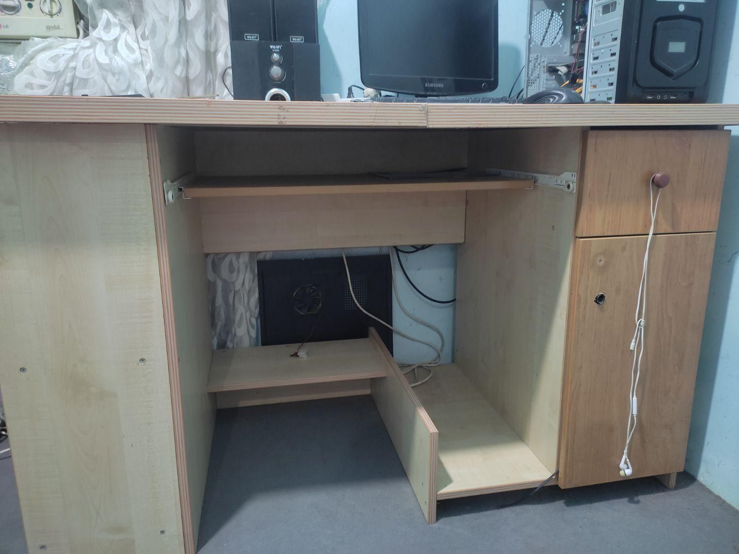 میز کامپیوتر میز اداری میز تحریر|میز تحریر و کامپیوتر|بندرعباس, |دیوار