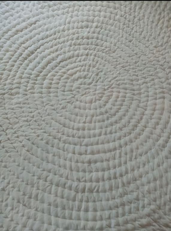 دوخت و دوز دستی انواع لحاف و تشک و بالش|رختخواب، بالش، پتو|مرند, |دیوار