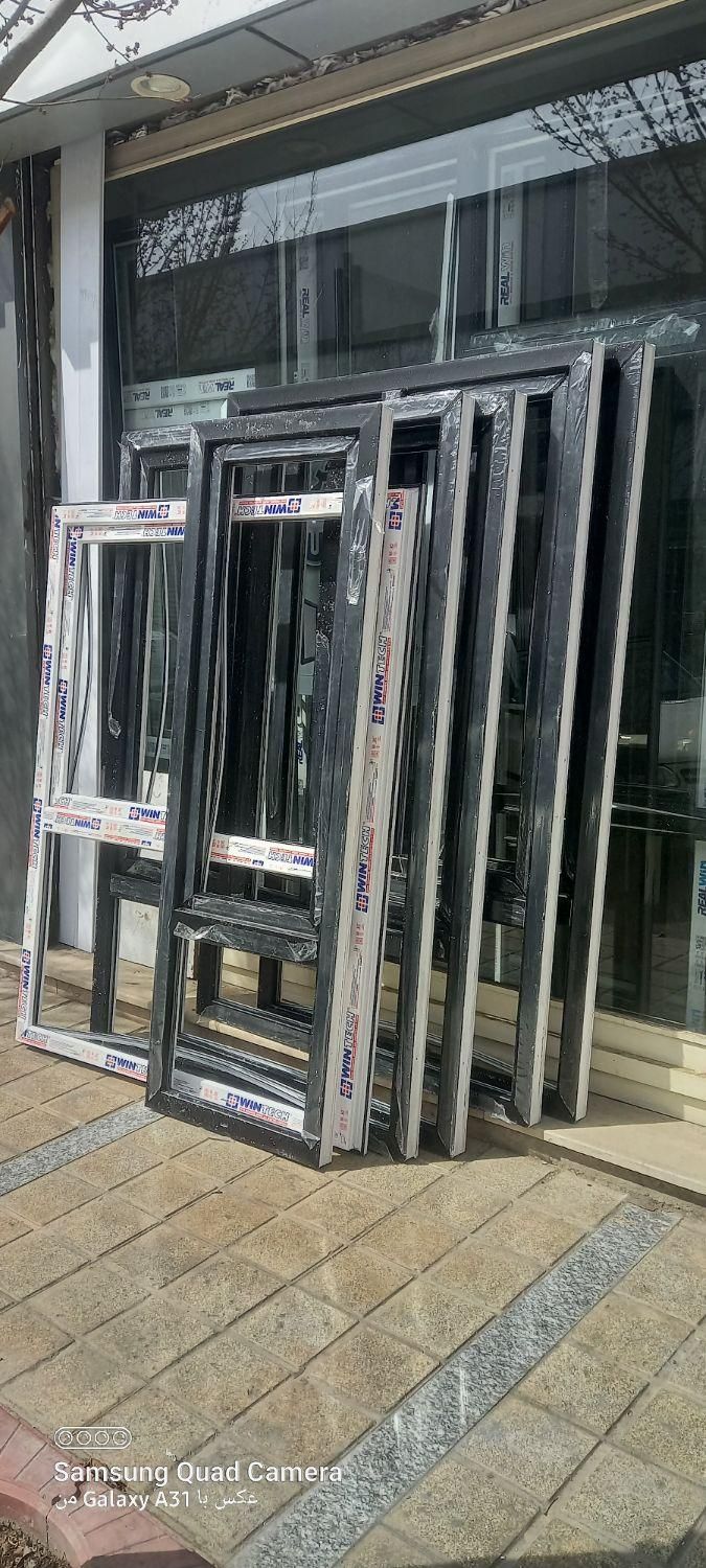 ساخت و نصب در و پنجره UPVC با گارانتی وتوری پیلیسه|خدمات پیشه و مهارت|کرج, مجتمع صنفی صنعتی|دیوار