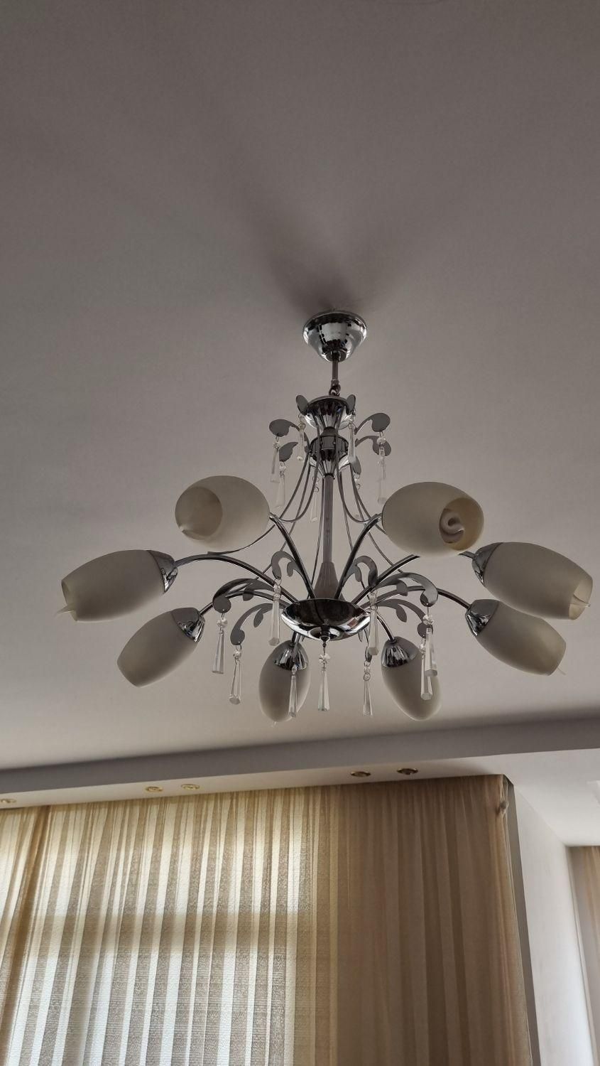 لوستر ۸ شاخه کرومیک سفید|لوستر و چراغ آویز|مشهد, شریف|دیوار