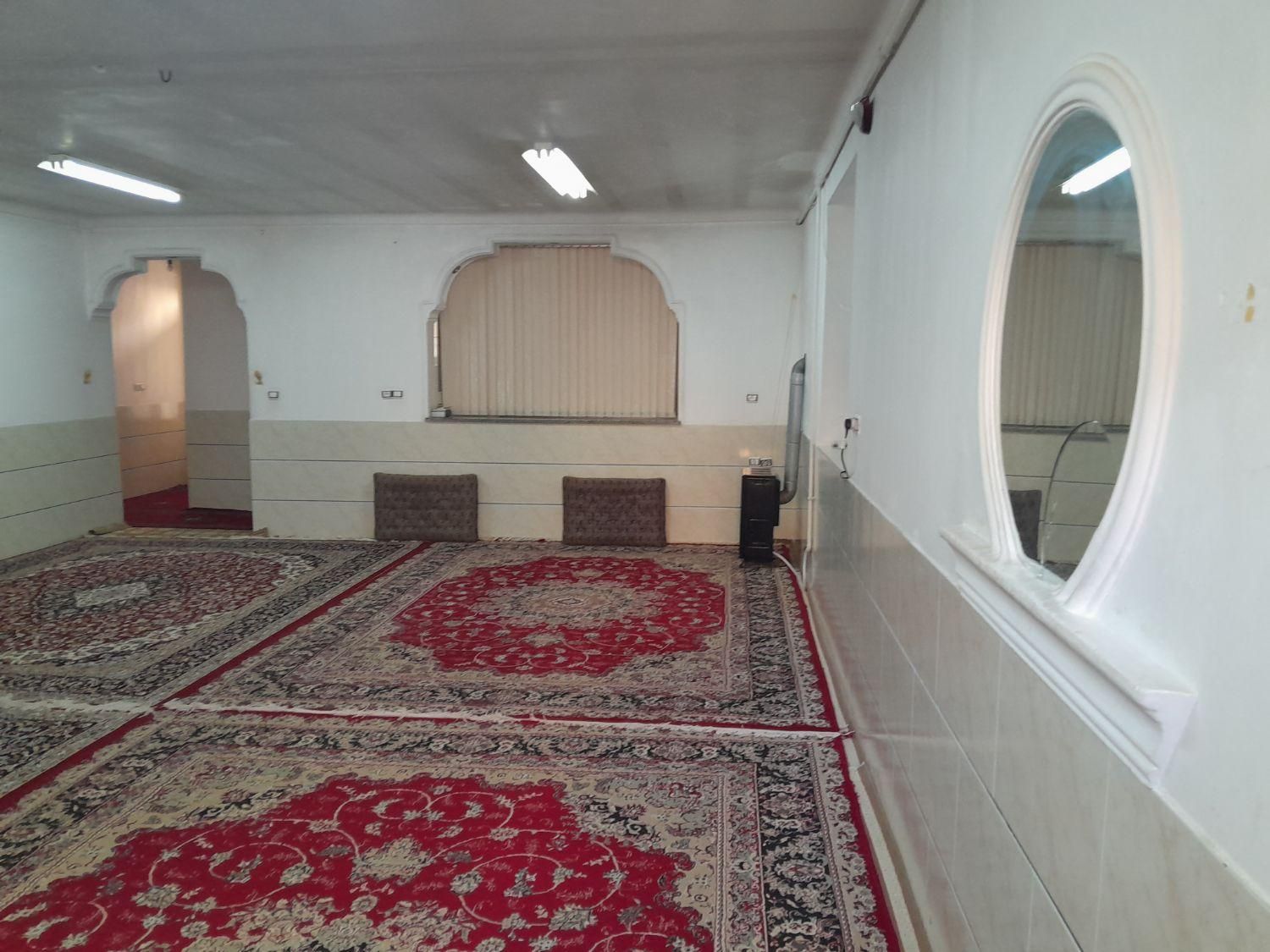سوئیت نزدیک حرم با تمام امکانات رفاهی و پارکینگ|اجارهٔ کوتاه‌مدت آپارتمان و سوئیت|طبس, |دیوار