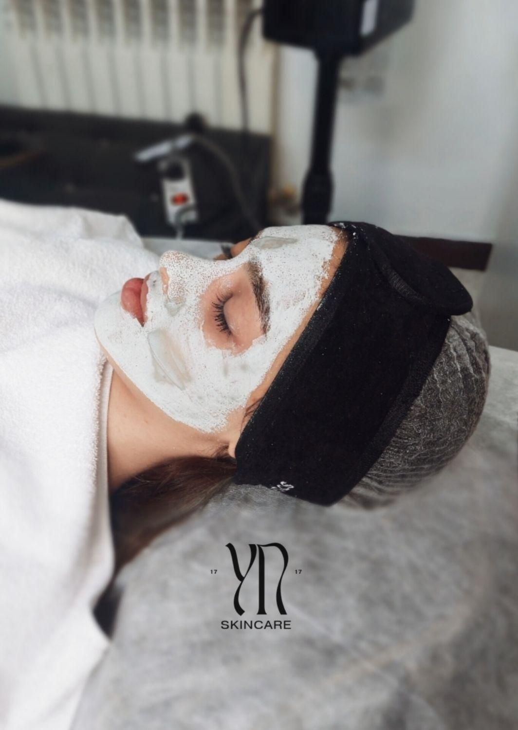 آفر ویژه پاکسازی ،پاکسازی صورت تخصصی، فیشال،فشیال|خدمات آرایشگری و زیبایی|تهران, مشیریه|دیوار