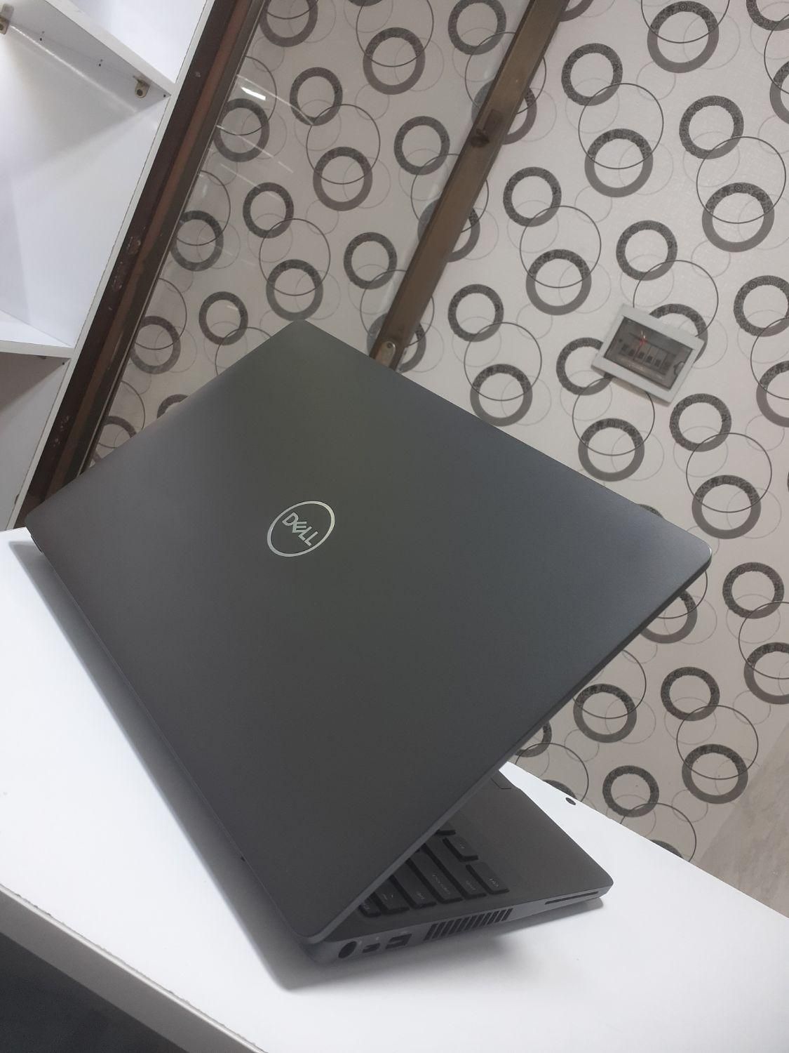 لپ تاپ dell ، با مادربرد DDR4 ، بی رقیب و حرفه ای|رایانه همراه|اردبیل, |دیوار