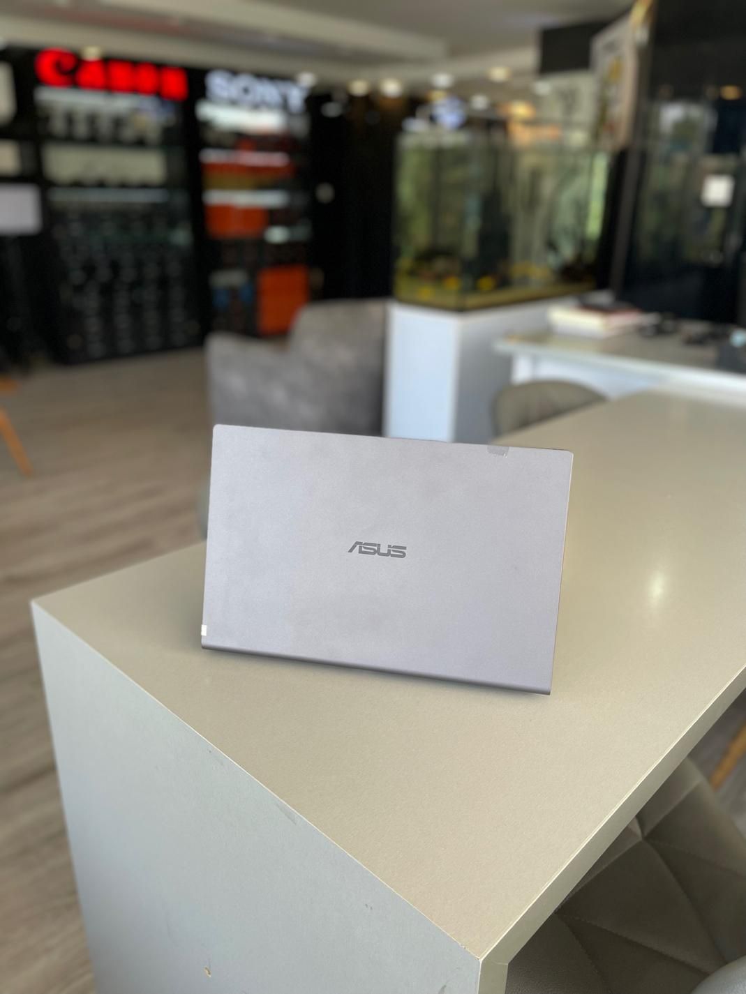 لپتاپ ایسوس Asus Vivobook 2GB AMD|رایانه همراه|شیراز, چنچنه|دیوار