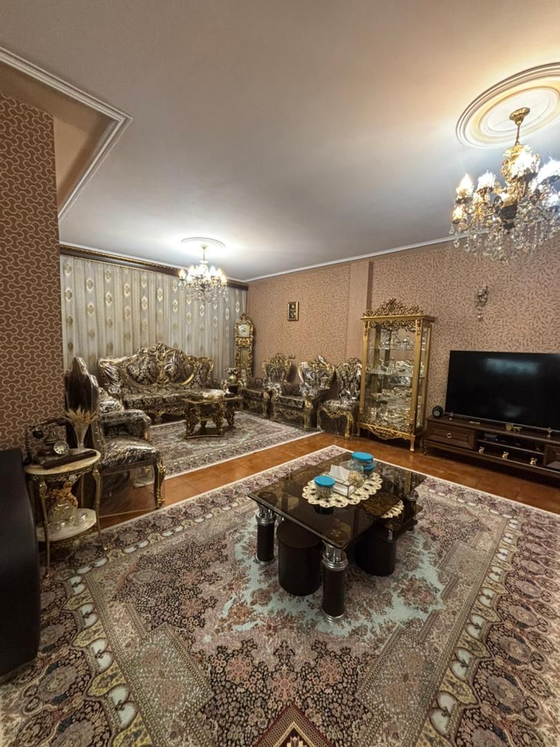 اپارتمان ۱۲۰متری/ روبه نما/غرق نور/ شیک/اردلانها|فروش آپارتمان|کرج, کوی مدرس|دیوار