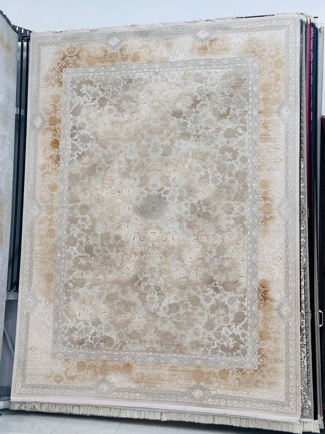 فرش مدل ساروق ۱۵۰۰ شانه ۱۲ متری در قصر فرش بوشهر|فرش|بوشهر, |دیوار