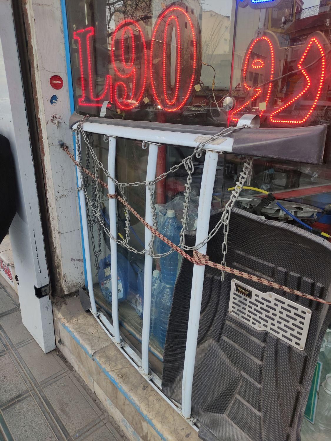 باربند  اتومبیلهای ایرانی و خارجی  لاستیک265/70/16|قطعات یدکی و لوازم جانبی|مشهد, امام رضا (ع)|دیوار