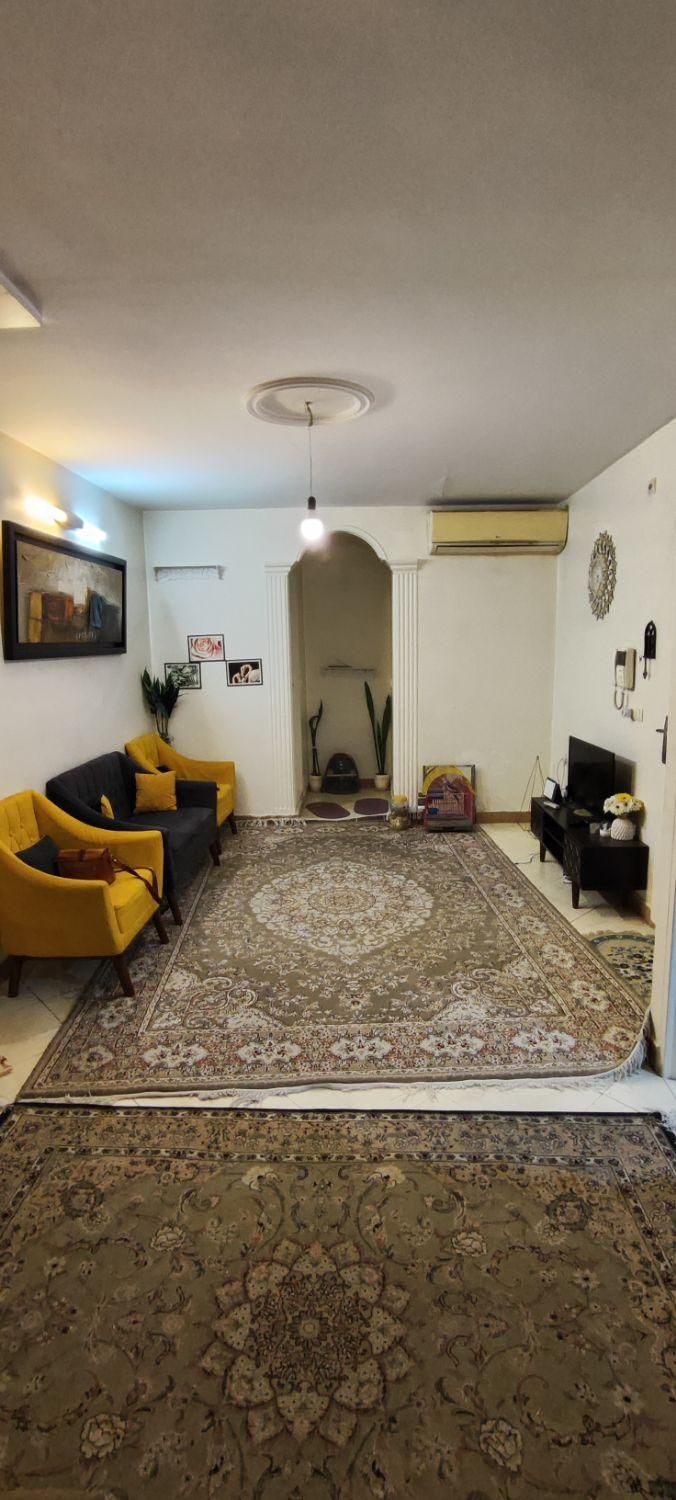 شکوفه کرمان غربی ۴۵متر ط سوم پارکینگ انباری تخلیه|اجارهٔ آپارتمان|تهران, مینا|دیوار