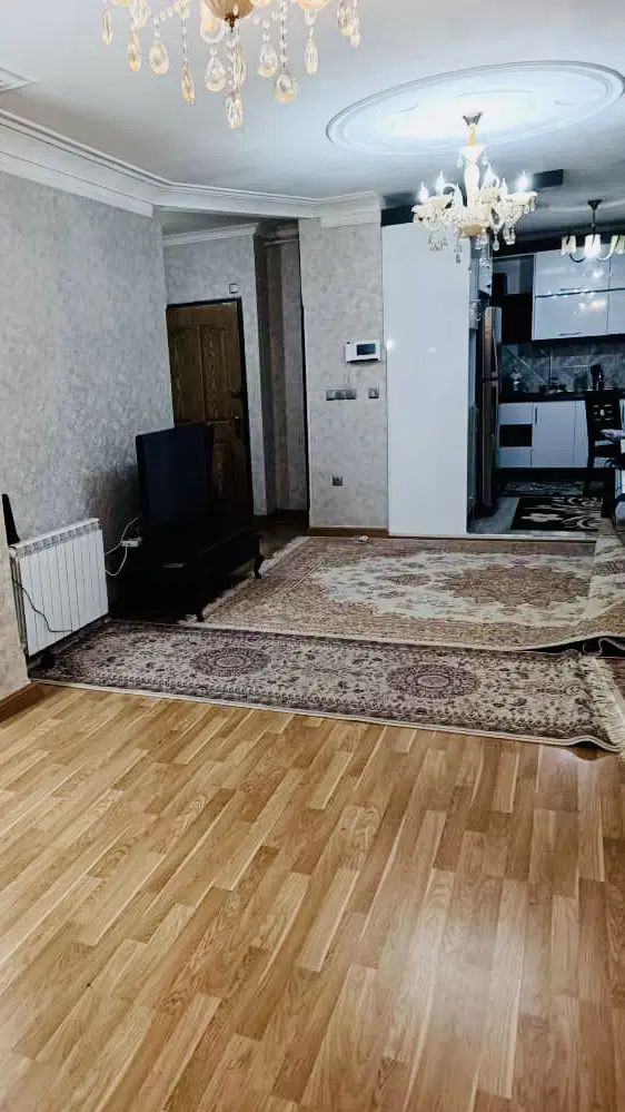 فروش آپارتمان ۱۰۳ متر۲ خواب تکواحدی طبقه اول خ سام|فروش آپارتمان|رشت, لاکانی|دیوار