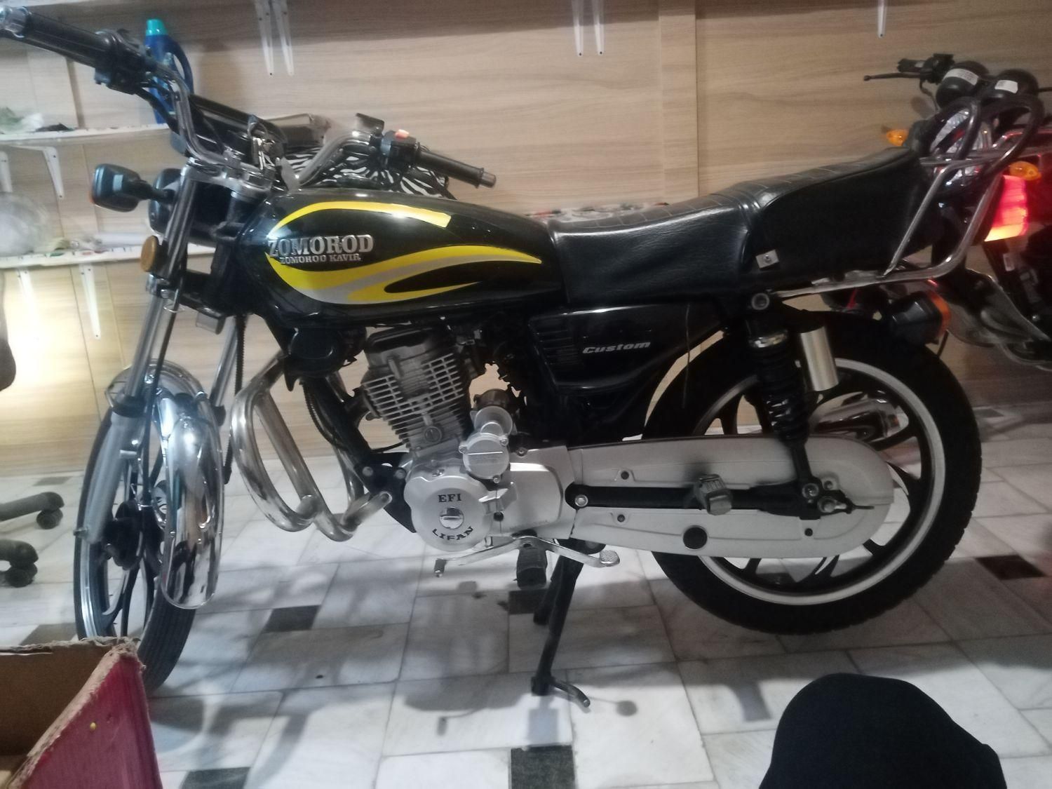 زمرد 150cc ۱۴۰۰|موتورسیکلت|کاشان, ۲۲ بهمن|دیوار