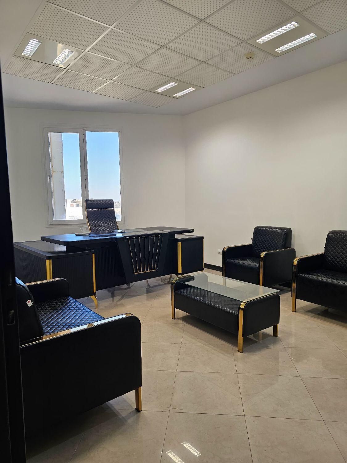 اجاره روزانه دفتر کار ۶۰ متری|اجارهٔ کوتاهمدت دفتر کار و فضای آموزشی|شهریار, شهرک وائین|دیوار